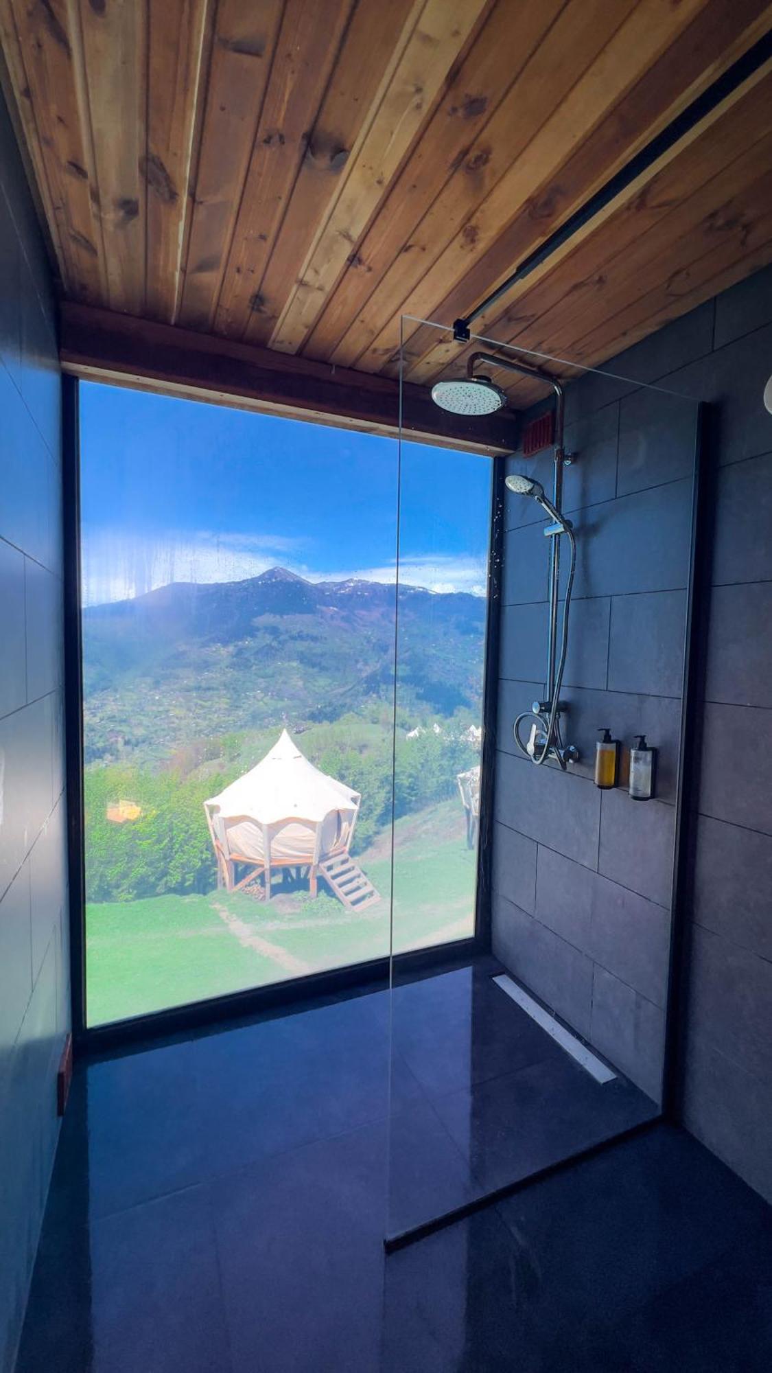 Glamping Tago Hotel Khulo Exterior photo