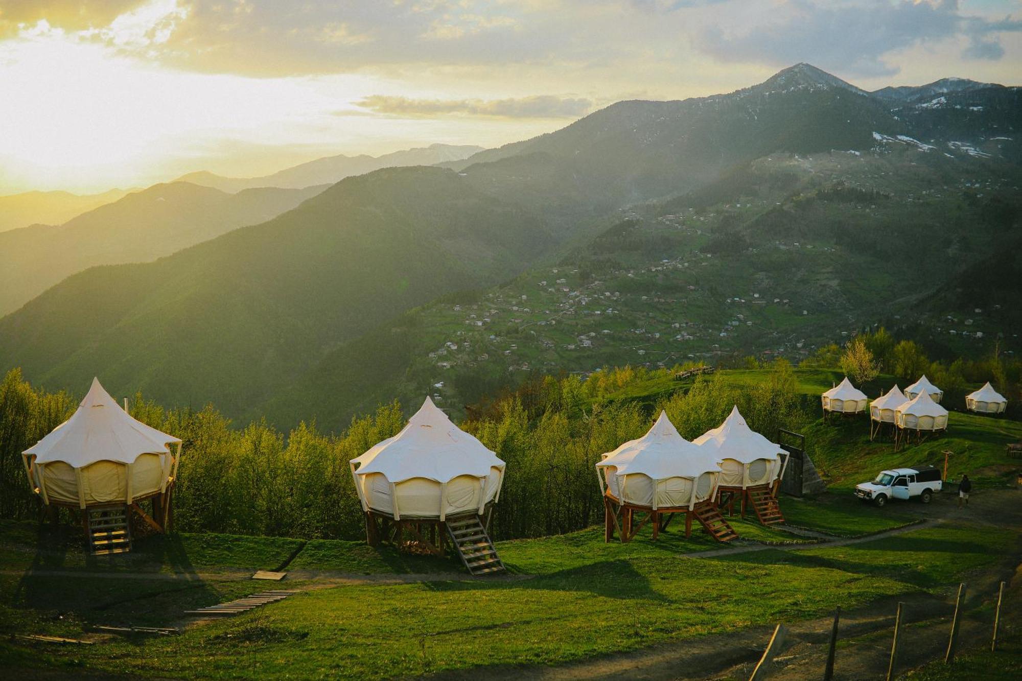 Glamping Tago Hotel Khulo Exterior photo